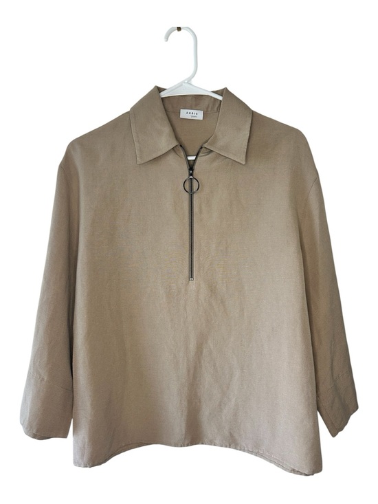 Akris Punto Tops - Akris Punto linen blend Taupe minimalist Zip-Front Collared Pullover top. 10